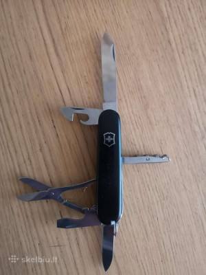 victorinox.jpg