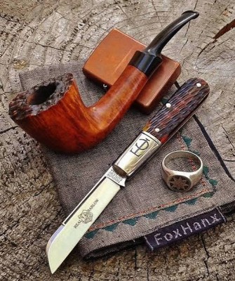 FoxHanx-1.jpg