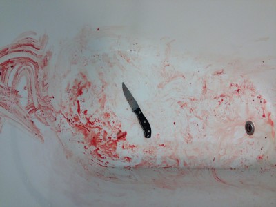 bloody_bathtroom.JPG