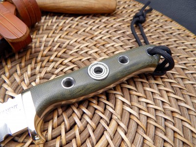 Vehement Knives 02.jpg